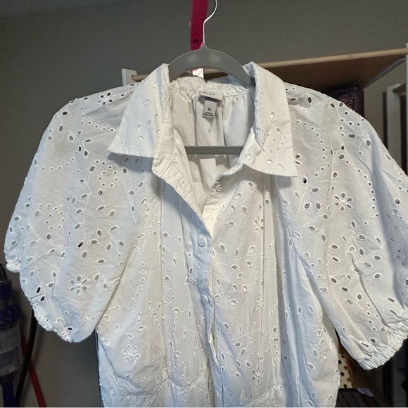 A new day. Preloved White Eyelet Dress. Size XL - Picture 4 of 7